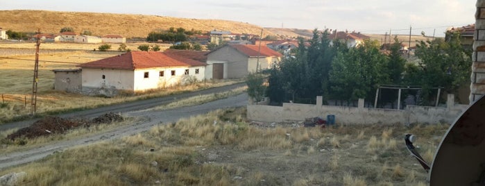 Ballıkuyumcu is one of สถานที่ที่ Pınar ถูกใจ.
