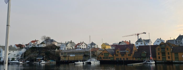 Haugesund is one of Norske byer/Norwegian cities.