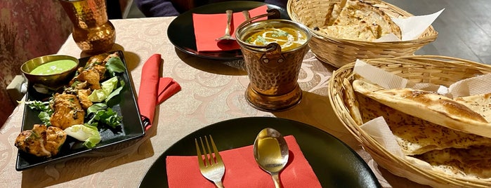 Rajdhani Indian Restaurant is one of szószerint.