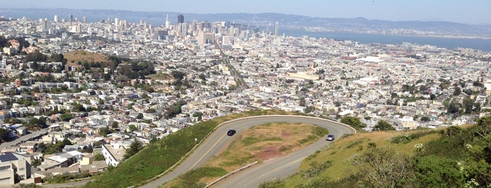 Twin Peaks Summit is one of San Francisco - Honeymoon Must sees.