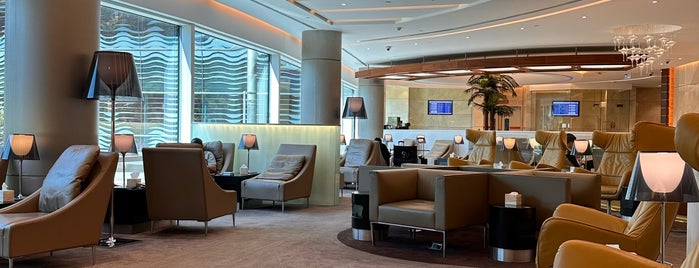 Alfursan Lounge - KAIA Terminal 1 is one of Tempat yang Disukai Mohammed.
