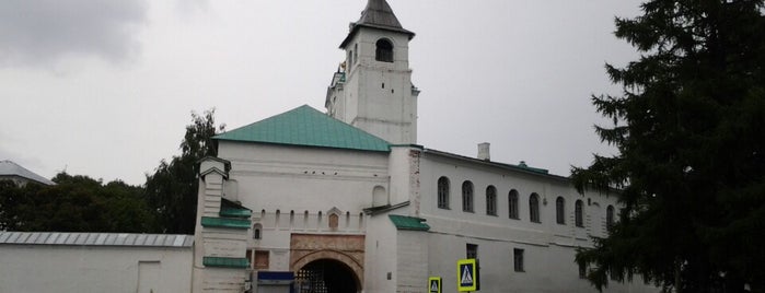 Спасо-Преображенский монастырь is one of Russia10.