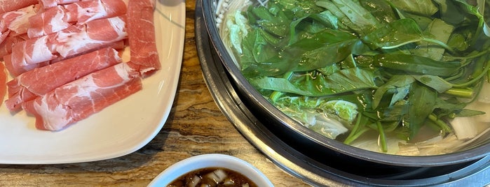 Red House Taiwan Shabu-Shabu is one of Diners I can recommend.
