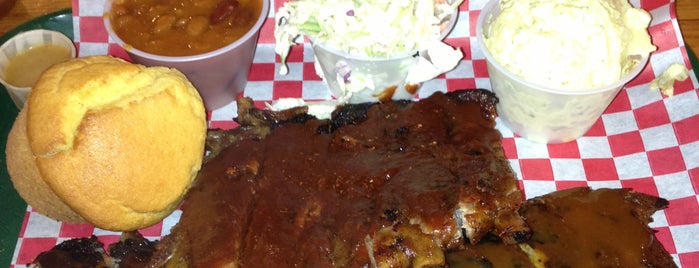 Mo's Smokehouse BBQ is one of Orte, die Amber gefallen.