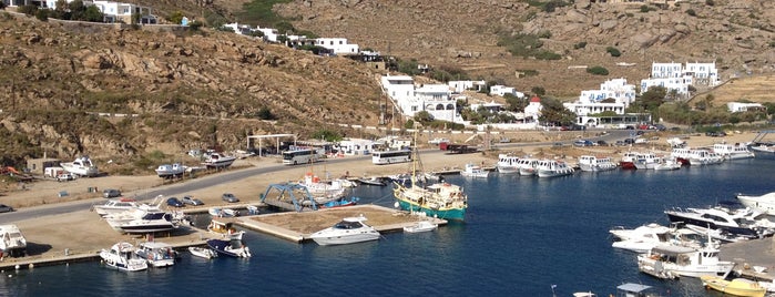 New Port of Mykonos is one of Grécia.