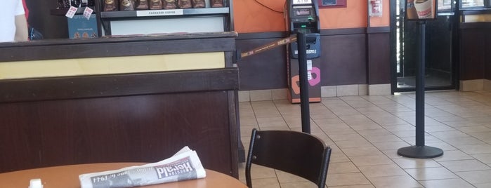 Dunkin' is one of Venues with free Wi-Fi in Boston.