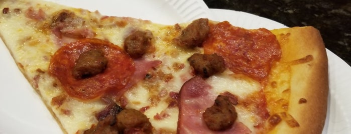 Groovy's Pizza is one of Ari Pregen's Pizza.