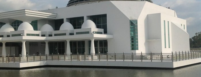 Masjid An-Nur is one of Visit Malaysia 2014: Islamic Tourism (Mosque).