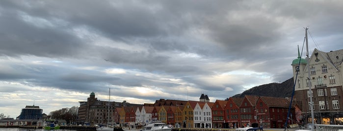 Strand Kaien Fisk is one of Bergen.
