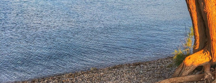 Keri Beach is one of İonian-İthaka.