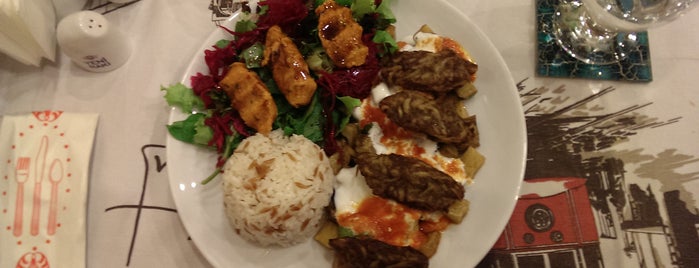 Sımsıcak Cafe & Ev Yemekleri is one of Restaurant bla bla.