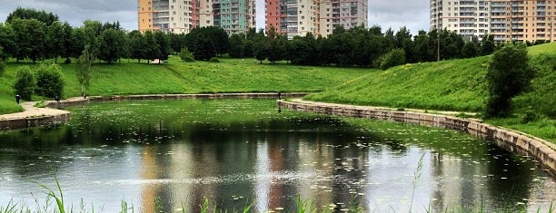 Олимпийские пруды is one of Lugares favoritos de Dmitry.