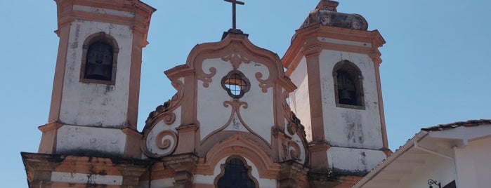 Matriz de Nossa Senhora do Pilar is one of fazer em Ouro Preto.