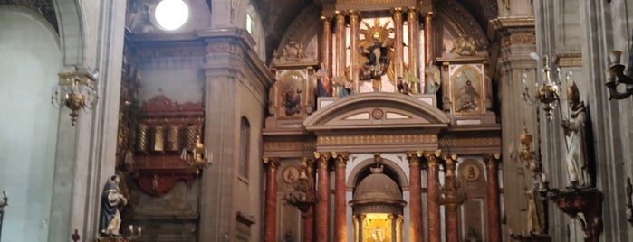 Iglesia de Santo Domingo is one of Idos México e Teotihuacan.