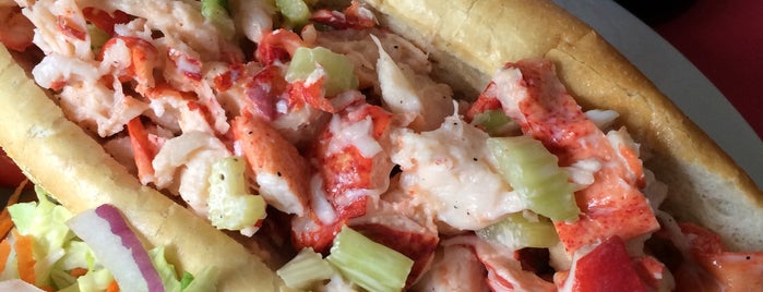 Lazy Lobster is one of Chatham Restaurants.