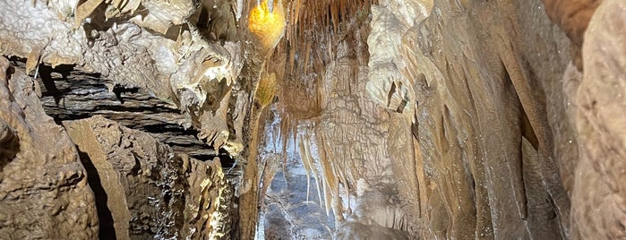 Crystal Grottoes Caverns is one of To Visit.