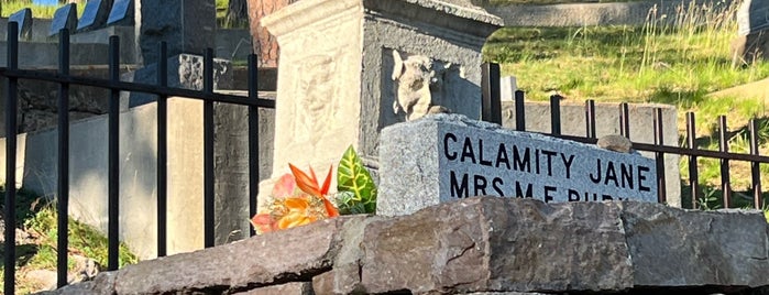 Calamity Jane's Gravesite is one of Yellowstone.