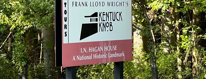 Kentuck Knob is one of My Frank Lloyd Wright Trip List.