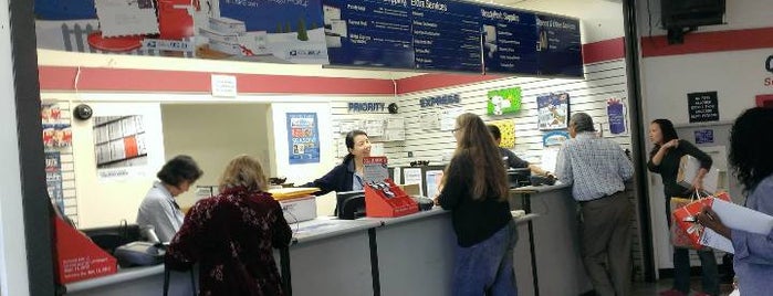 US Post Office is one of สถานที่ที่ marc ถูกใจ.