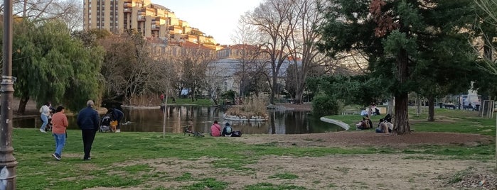 Jardin du Champ de Mars is one of Montpellier.