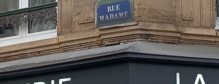 Rue Madame is one of Quartier latin.