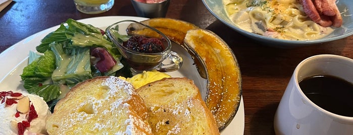 메이비 is one of Brunch, Cafe, Dessert.