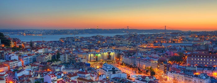 Смотровая площадка Сеньоры ду Монт is one of Lisbon.