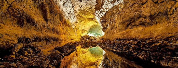 Cueva de los Verdes is one of 1W in Lanzarote / May 2019.