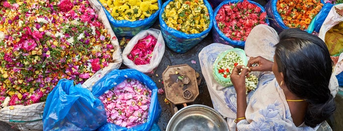 Madurai Flower Market is one of 2W in Tamil Nadu / Jan. 2019.