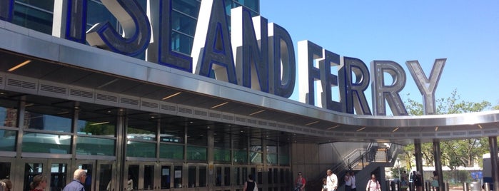 Staten Island Ferry - Whitehall Terminal is one of Lugares donde estuve en el exterior 2a parte:.