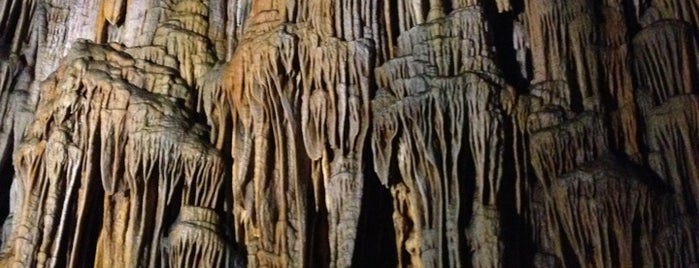 Dim Mağarası is one of Lieux sauvegardés par Ekin.