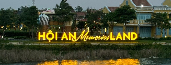 Hoi An Impressions Theme Park is one of Hoi An Visitors.