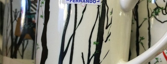 Armarinhos Fernando is one of Produtos.