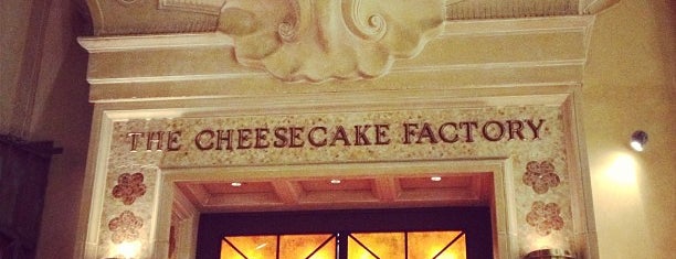 The Cheesecake Factory is one of Hawai'i To Do.