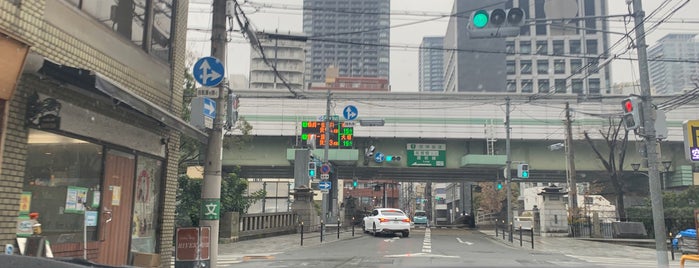 高麗橋入口 is one of 高速道路、自動車専用道路.