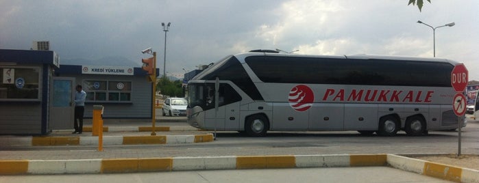 Denizli Şehirlerarası Otobüs Terminali is one of สถานที่ที่ Humeyra ถูกใจ.