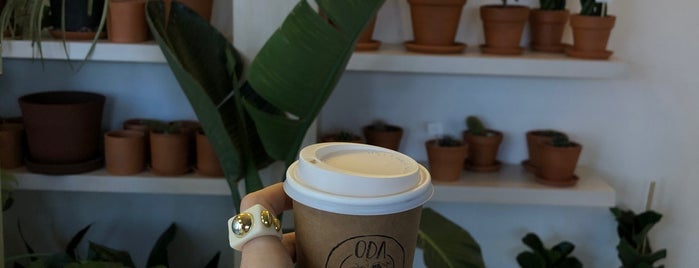 Oda Plant Coffee Shop is one of İzmir Favorileri.