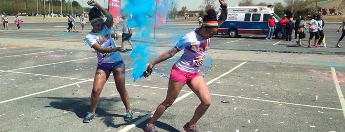 The Color Run is one of Places I need to visit and try out.