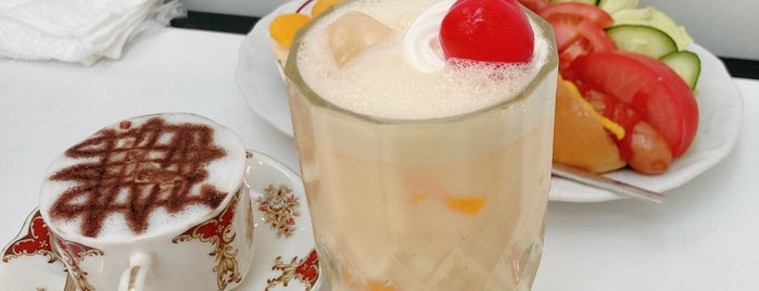 コーヒーショップ カリブ(CARIB) is one of 飯尾和樹のずん喫茶.