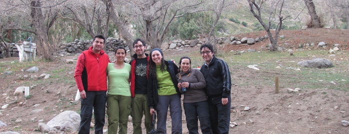 Santuario de la Naturaleza Yerba Loca is one of Trekking.