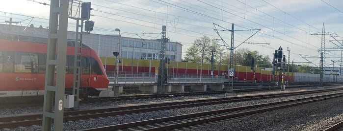 Bahnhof Forchheim (Oberfr) is one of :>.