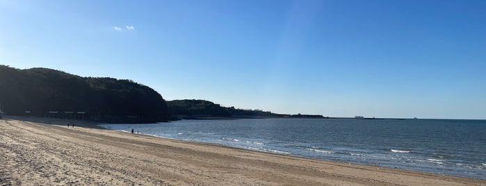 십리포해수욕장 is one of beaches n islands.