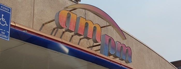 ampm is one of Eveさんのお気に入りスポット.