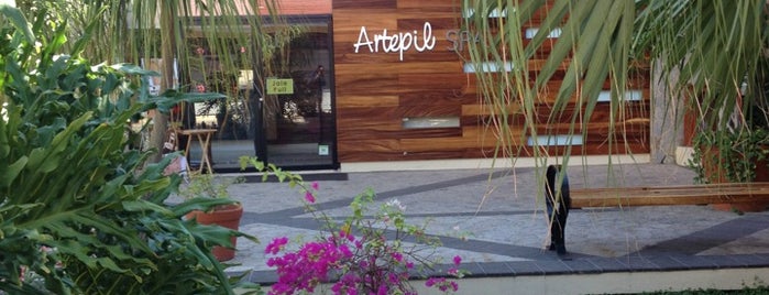Artepil Spa is one of Kimmie's Saved Places.