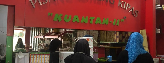 Pisang Goreng Kipas Kuantan is one of Places to go if you wanna buy things.