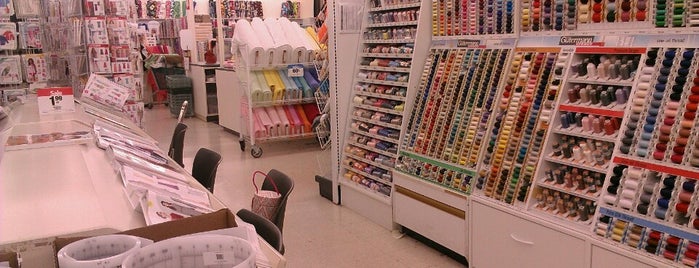 JOANN Fabrics and Crafts is one of Nedrraさんの保存済みスポット.
