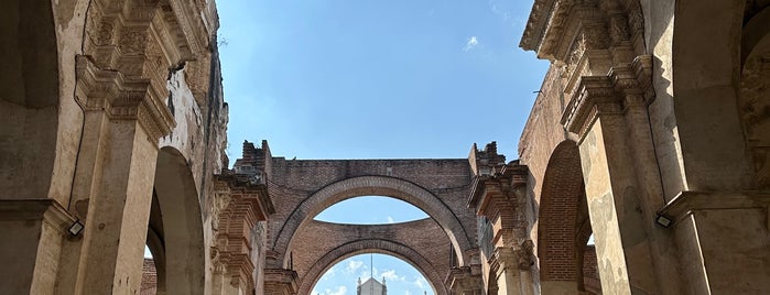 Catedral de la Antigua Guatemala is one of Antigua city guide.