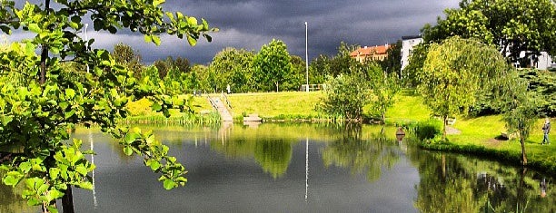 Centrální park Kbely is one of Pražské parky.