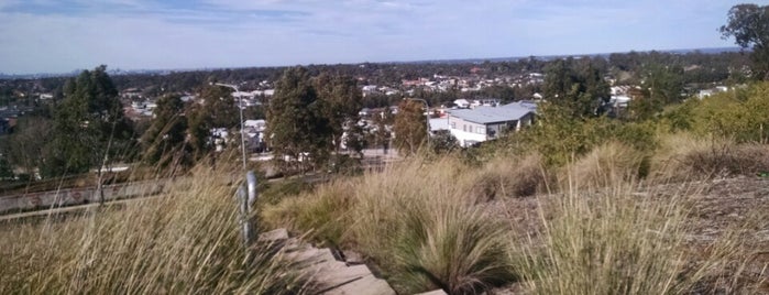 Pemulwuy is one of สถานที่ที่ Morris ถูกใจ.