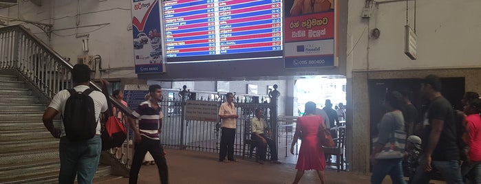 3rd Platform is one of Railway Stations In Sri Lanka.